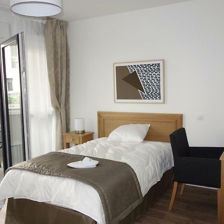 Domitys - Les Robes D'Airain Aparthotel Caen Bagian luar foto