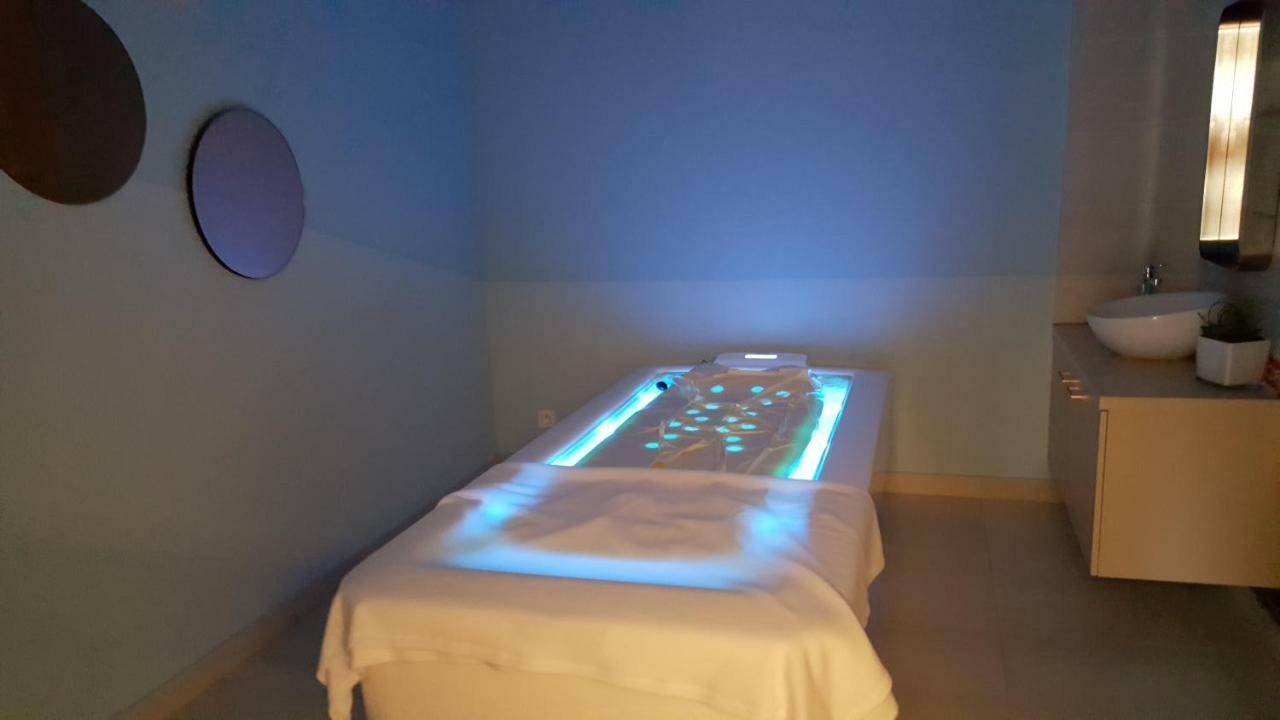 Domitys - Les Robes D'Airain Aparthotel Caen Bagian luar foto